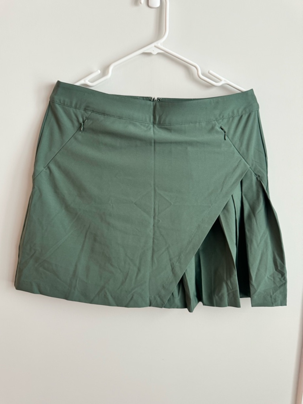 Lady Hagen Olive Green Pleated Wrap Golf Tennis Skort Size 8